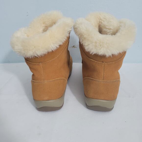 Orthofeet Florence Tan Suede Boots With Faux Fur Lining Size 8.5M 111325-2815 - Picture 3 of 6